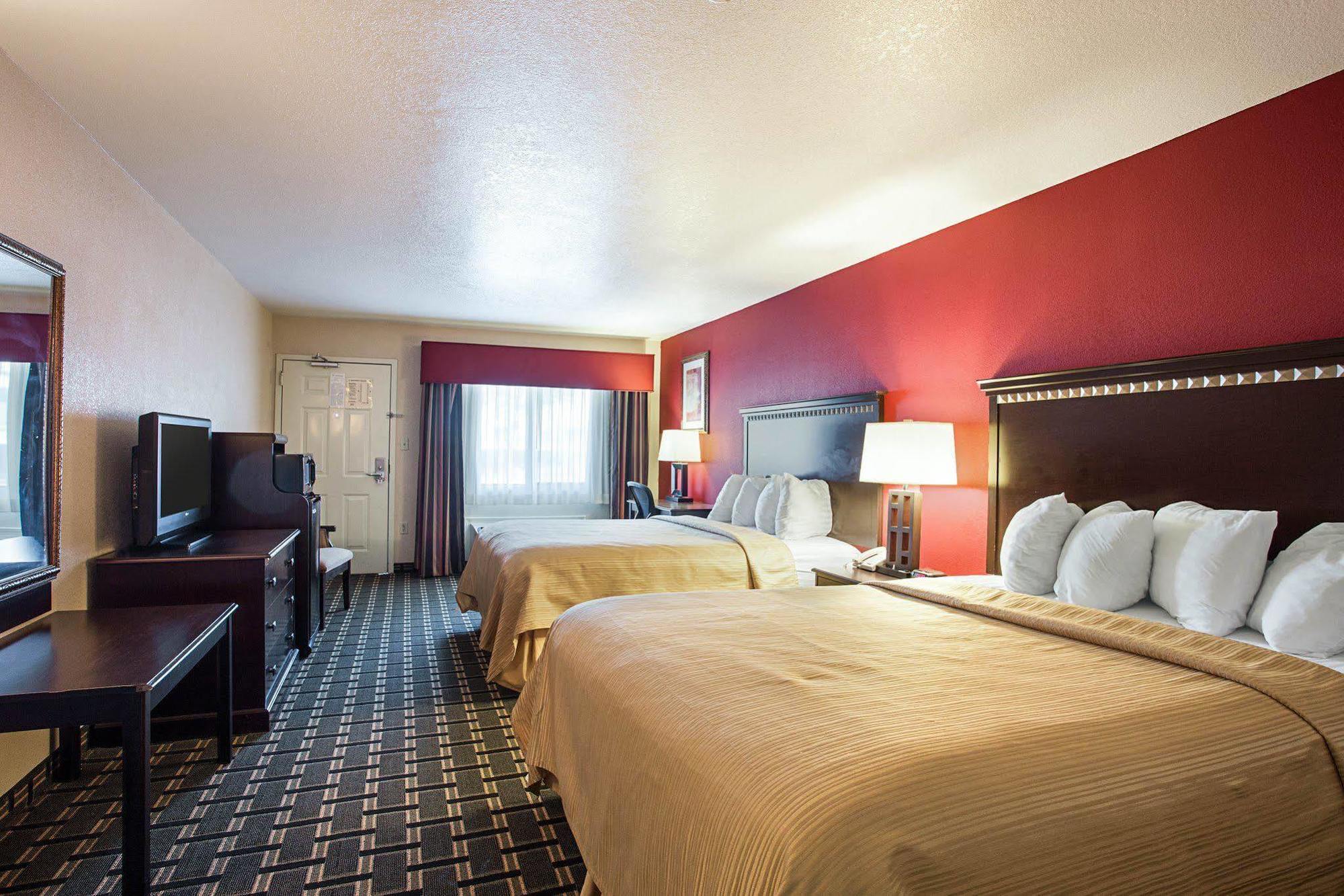 Quality Inn Southaven - Memphis South Екстериор снимка